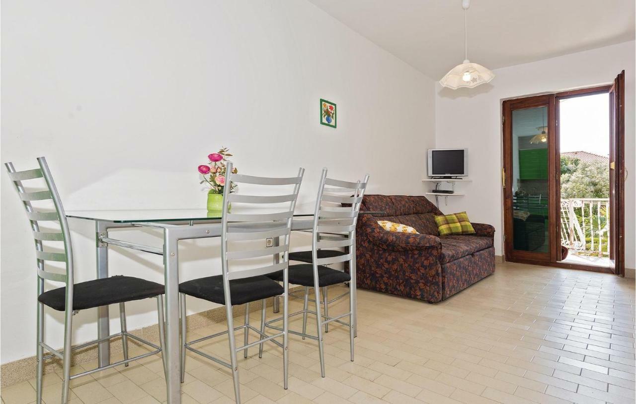 Beautiful Apartment In Rogoznica With Wifi 外观 照片